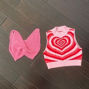 Bundle of 2 unknown brand tanks